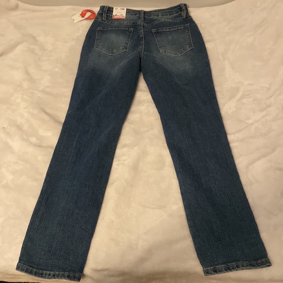 Dark blue distressed mom jeans - Picture 9 of 12